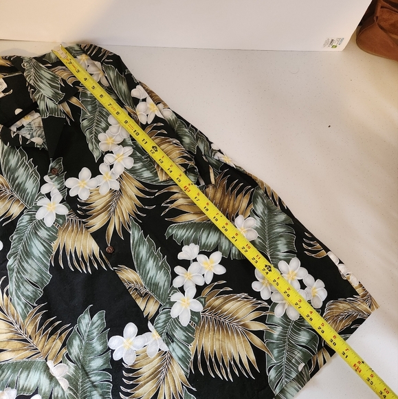 Vintage Short Sleeve Button Tropical Floral Hawaiian Black Shirt Mens XL Hawaii - Picture 7 of 7